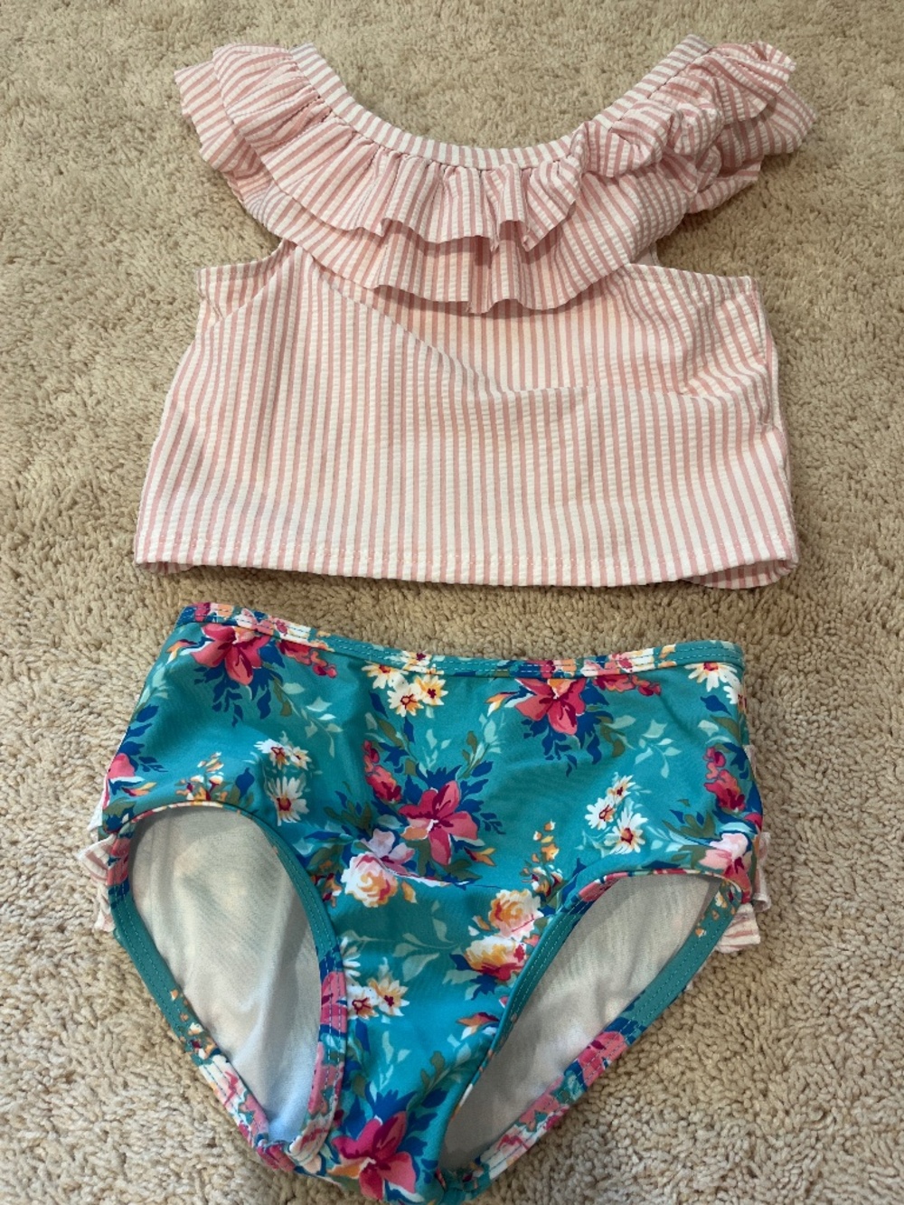 Ruffle Butts swimsuit/bikini girl, size 8
